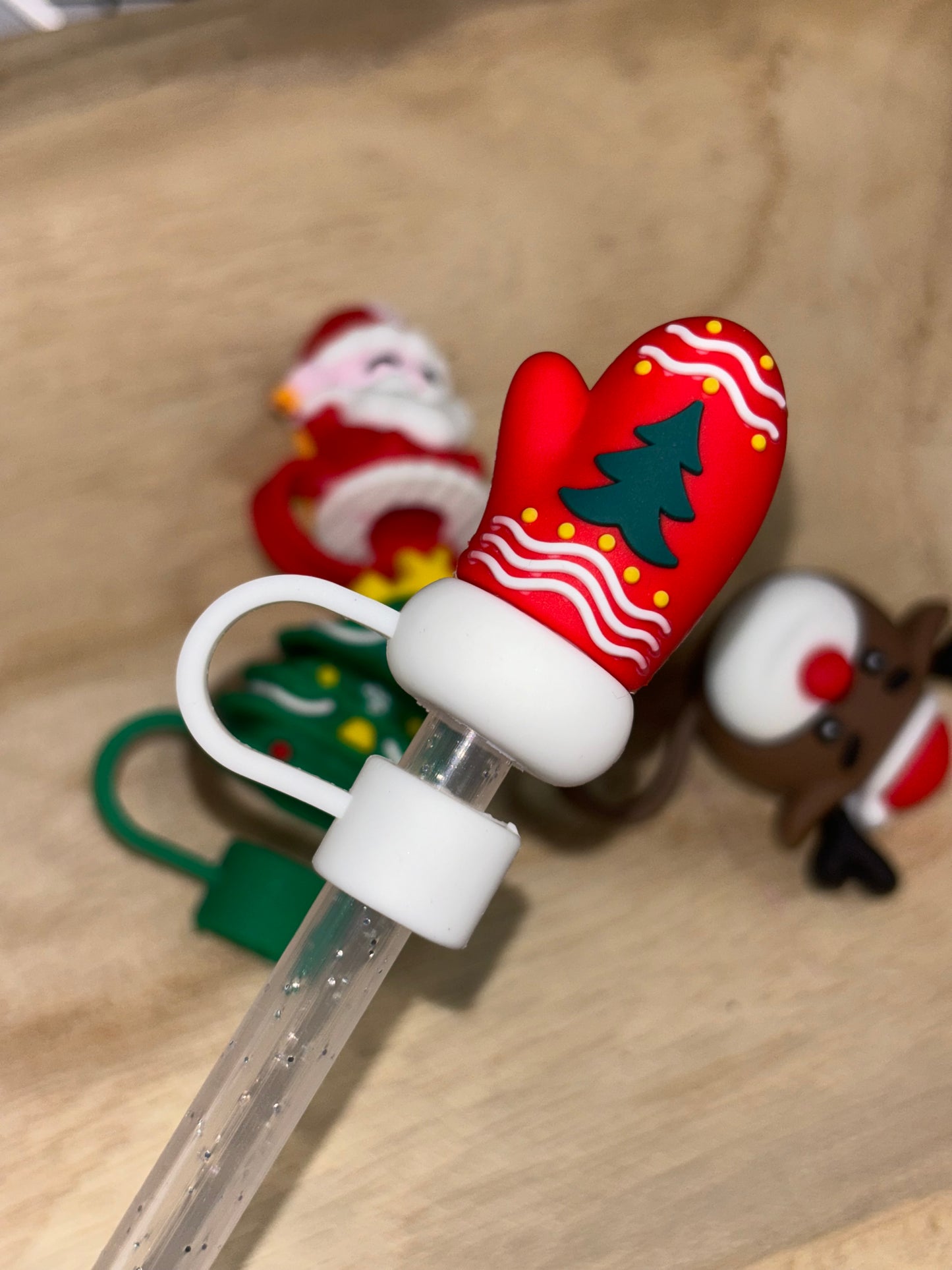 Christmas straw toppers 🥤