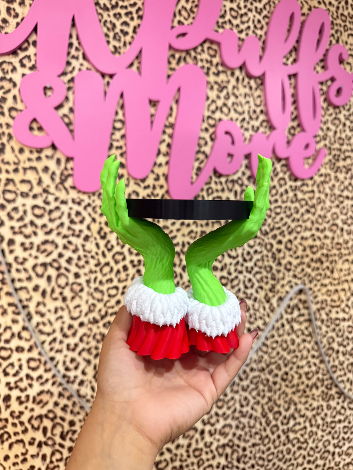 Green hands candle holder