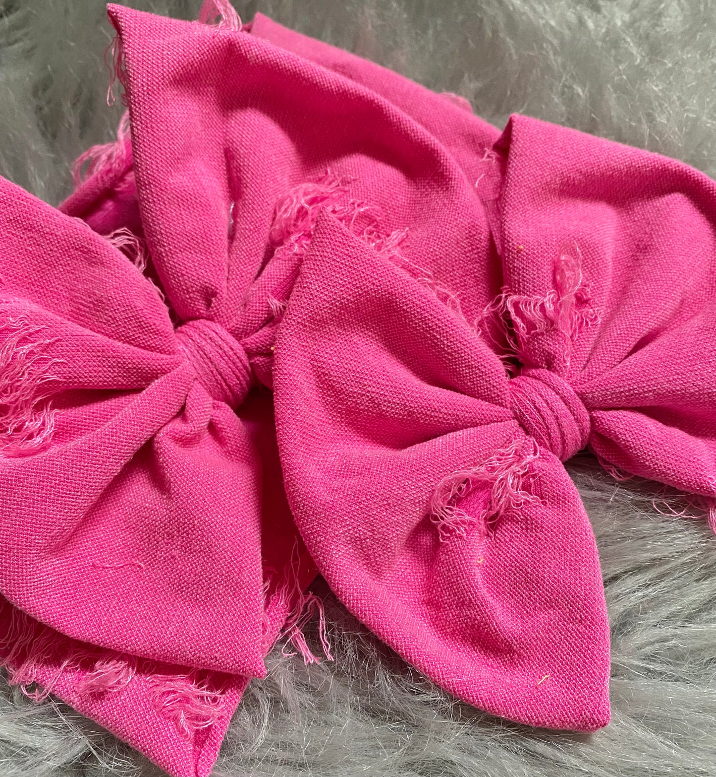 HOT PINK DISTRESSED