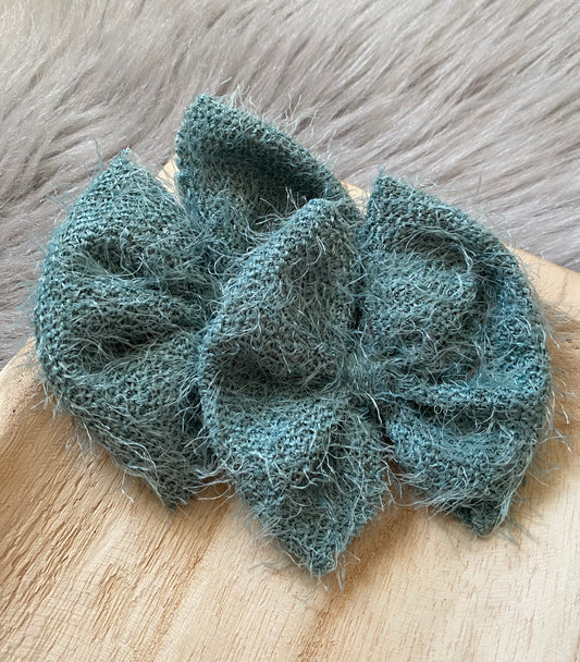 TEAL FUR
